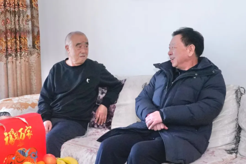 新闻速递 | 学院开展2026年春节前夕走访慰问活动